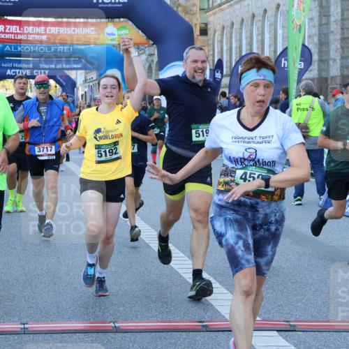 01.09.2024 - BARMER Alsterlauf Strokosch-Dieckow http://msf.ph/oto/6890752 01.09.2024 10:10:02 Ziel 2425, 2467, 2582, 2684, 2895, 2897, 3154, 3201, 3249, 3692, 3717, 3977, 3983, 4266, 4268, 4596, 4779, 5018, 5192, 5193, 5251 meine-sportfotos.de