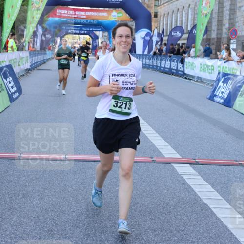 01.09.2024 - BARMER Alsterlauf Strokosch-Dieckow http://msf.ph/oto/6890757 01.09.2024 10:19:47 Ziel 2053, 2432, 2433, 2435, 2687, 2713, 3213, 3738, 3784 meine-sportfotos.de