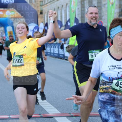 01.09.2024 - BARMER Alsterlauf Strokosch-Dieckow http://msf.ph/oto/6890758 01.09.2024 10:10:03 Ziel 2425, 2467, 2582, 2684, 2895, 2897, 3154, 3201, 3249, 3283, 3692, 3717, 3977, 4266, 4268, 4596, 4779, 5018, 5192, 5193, 5251 meine-sportfotos.de