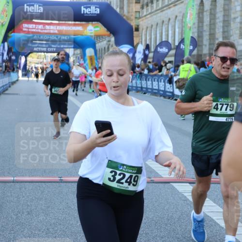 01.09.2024 - BARMER Alsterlauf Strokosch-Dieckow http://msf.ph/oto/6890768 01.09.2024 10:10:08 Ziel 2425, 2467, 2684, 2828, 2863, 2895, 3154, 3249, 3283, 3692, 4779, 5018, 5206, 5251 meine-sportfotos.de