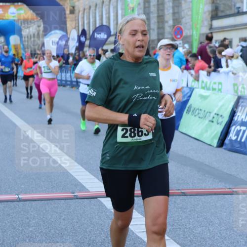 01.09.2024 - BARMER Alsterlauf Strokosch-Dieckow http://msf.ph/oto/6890791 01.09.2024 10:10:16 Ziel 2270, 2828, 2863, 3283, 3568, 3766, 3898, 5206 meine-sportfotos.de