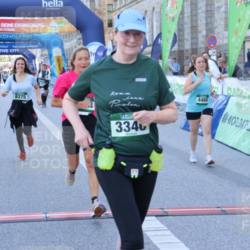 01.09.2024 - BARMER Alsterlauf Strokosch-Dieckow http://msf.ph/oto/6890792 01.09.2024 10:19:59 Ziel 2053, 2142, 2434, 3346, 3855, 4469, 4653, 4991, 8374, 8375 meine-sportfotos.de