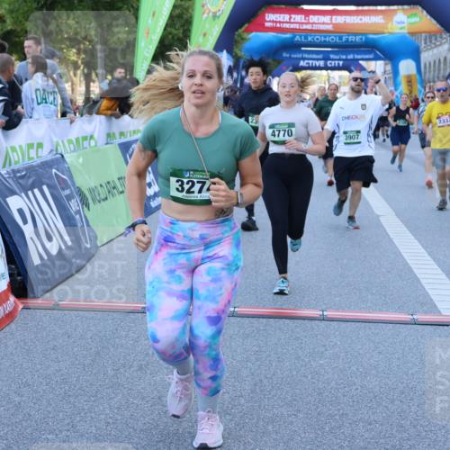 01.09.2024 - BARMER Alsterlauf Strokosch-Dieckow http://msf.ph/oto/6890807 01.09.2024 10:10:29 Ziel 2337, 2390, 2391, 2668, 2977, 3274, 3875, 3907, 4093, 4277, 4361, 4770, 4785, 5124, 5125, 8163 meine-sportfotos.de