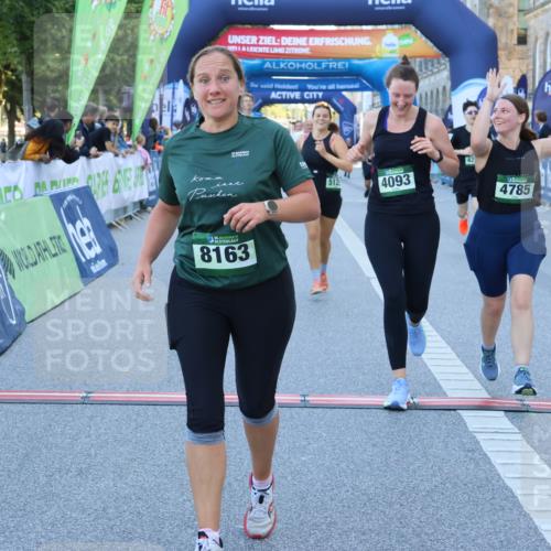 01.09.2024 - BARMER Alsterlauf Strokosch-Dieckow http://msf.ph/oto/6890825 01.09.2024 10:10:34 Ziel 2087, 2337, 2390, 2412, 2977, 3510, 3875, 4093, 4151, 4277, 4278, 4361, 4392, 4524, 4785, 4930, 5124, 5125, 5204, 8163 meine-sportfotos.de