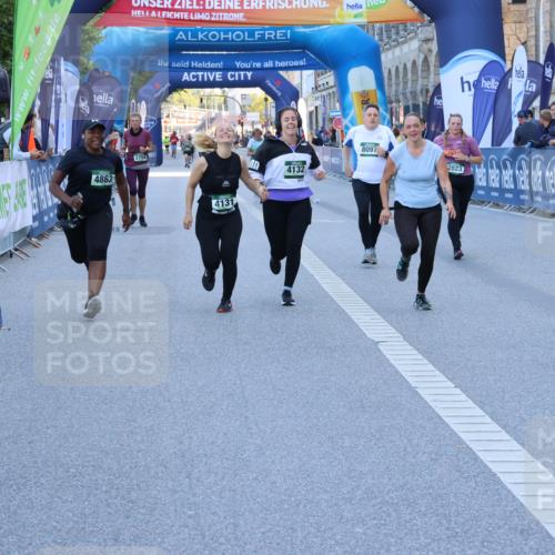 01.09.2024 - BARMER Alsterlauf Strokosch-Dieckow http://msf.ph/oto/6890839 01.09.2024 10:20:14 Ziel 2023, 2754, 3508, 3554, 4131, 4132, 4552, 4863, 4868, 8097 meine-sportfotos.de