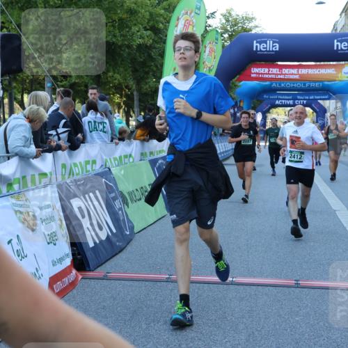 01.09.2024 - BARMER Alsterlauf Strokosch-Dieckow http://msf.ph/oto/6890840 01.09.2024 10:10:39 Ziel 2087, 2390, 2412, 3510, 3748, 3940, 4151, 4277, 4278, 4325, 4361, 4392, 4524, 4930, 5125, 5204, 5205, 5237, 8010, 8321 meine-sportfotos.de