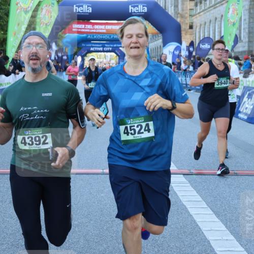 01.09.2024 - BARMER Alsterlauf Strokosch-Dieckow http://msf.ph/oto/6890856 01.09.2024 10:10:45 Ziel 2087, 2355, 2417, 2950, 3510, 3748, 3940, 4325, 4392, 4524, 5204, 5205, 5237, 8010, 8321 meine-sportfotos.de