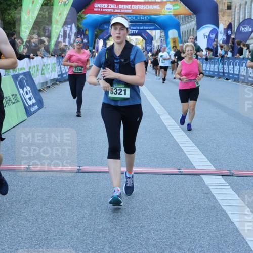 01.09.2024 - BARMER Alsterlauf Strokosch-Dieckow http://msf.ph/oto/6890857 01.09.2024 10:10:48 Ziel 2355, 2417, 2950, 3315, 3748, 3940, 4325, 4557, 5205, 5237, 8010, 8321 meine-sportfotos.de