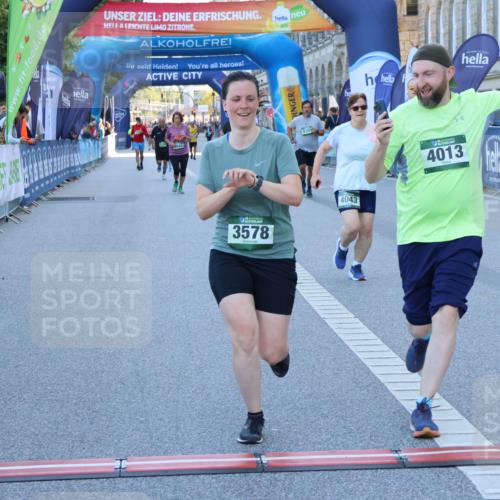 01.09.2024 - BARMER Alsterlauf Strokosch-Dieckow http://msf.ph/oto/6890893 01.09.2024 10:20:45 Ziel 2071, 3553, 3578, 3642, 4013, 4043, 8355 meine-sportfotos.de