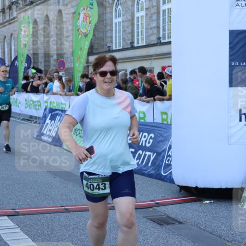 01.09.2024 - BARMER Alsterlauf Strokosch-Dieckow http://msf.ph/oto/6890906 01.09.2024 10:20:48 Ziel 2071, 3553, 3578, 3642, 4013, 4043, 4389, 8355 meine-sportfotos.de