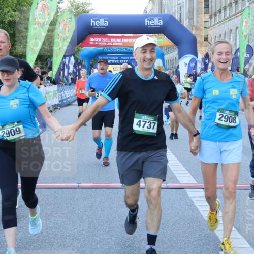 01.09.2024 - BARMER Alsterlauf Strokosch-Dieckow http://msf.ph/oto/6890913 01.09.2024 10:11:09 Ziel 2057, 2159, 2395, 2396, 2401, 2503, 2766, 2908, 2909, 2912, 3053, 3070, 3586, 3673, 3815, 4141, 4302, 4405, 4737, 4984, 5135, 8033, 8222, 8371 meine-sportfotos.de