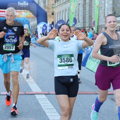 01.09.2024 - BARMER Alsterlauf Strokosch-Dieckow http://msf.ph/oto/6890918 01.09.2024 10:11:13 Ziel 2057, 2361, 2395, 2396, 2401, 2766, 2912, 3053, 3070, 3586, 3673, 4141, 4302, 4405, 4604, 5135, 8032, 8033, 8201, 8371 meine-sportfotos.de