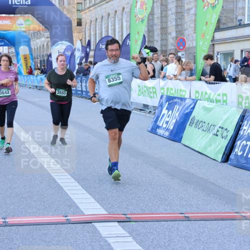 01.09.2024 - BARMER Alsterlauf Strokosch-Dieckow http://msf.ph/oto/6890919 01.09.2024 10:20:52 Ziel 2071, 3553, 3642, 4389, 4903, 8355 meine-sportfotos.de