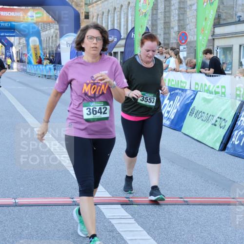 01.09.2024 - BARMER Alsterlauf Strokosch-Dieckow http://msf.ph/oto/6890936 01.09.2024 10:20:55 Ziel 3457, 3553, 3642, 4389, 4903, 8355 meine-sportfotos.de