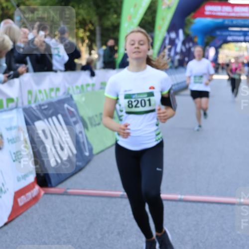 01.09.2024 - BARMER Alsterlauf Strokosch-Dieckow http://msf.ph/oto/6890939 01.09.2024 10:11:22 Ziel 2361, 3288, 3324, 4391, 4604, 4944, 8032, 8101, 8201 meine-sportfotos.de