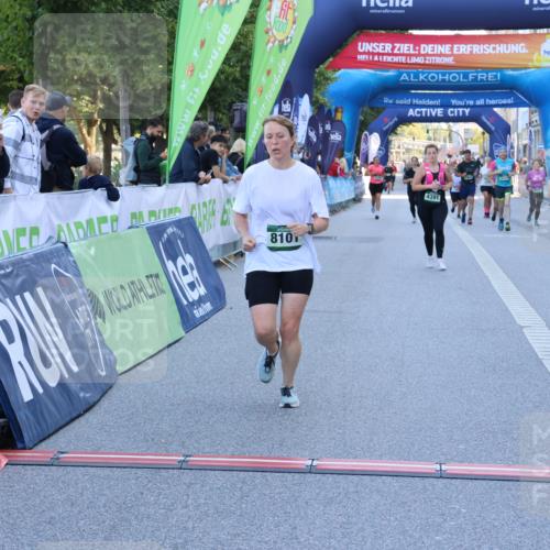 01.09.2024 - BARMER Alsterlauf Strokosch-Dieckow http://msf.ph/oto/6890941 01.09.2024 10:11:24 Ziel 3288, 3324, 3688, 4130, 4391, 4604, 4944, 8032, 8101, 8201 meine-sportfotos.de