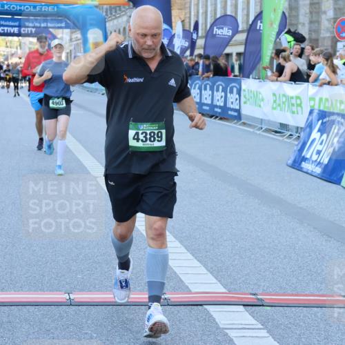 01.09.2024 - BARMER Alsterlauf Strokosch-Dieckow http://msf.ph/oto/6890948 01.09.2024 10:20:59 Ziel 3457, 4389, 4903 meine-sportfotos.de