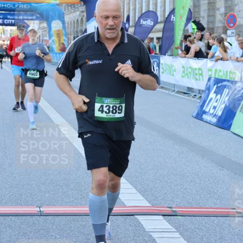 01.09.2024 - BARMER Alsterlauf Strokosch-Dieckow http://msf.ph/oto/6890950 01.09.2024 10:20:59 Ziel 3457, 4389, 4903 meine-sportfotos.de