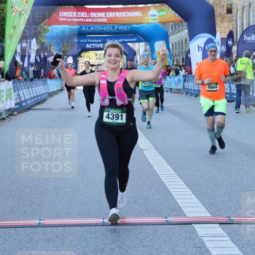 01.09.2024 - BARMER Alsterlauf Strokosch-Dieckow http://msf.ph/oto/6890960 01.09.2024 10:11:29 Ziel 2647, 2661, 2662, 3324, 3555, 3688, 4130, 4286, 4391, 4443, 4944 meine-sportfotos.de