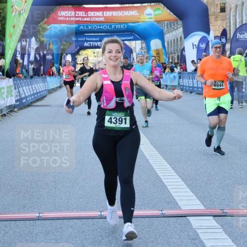 01.09.2024 - BARMER Alsterlauf Strokosch-Dieckow http://msf.ph/oto/6890961 01.09.2024 10:11:29 Ziel 2647, 2661, 2662, 3324, 3555, 3688, 4130, 4286, 4391, 4443, 4944 meine-sportfotos.de