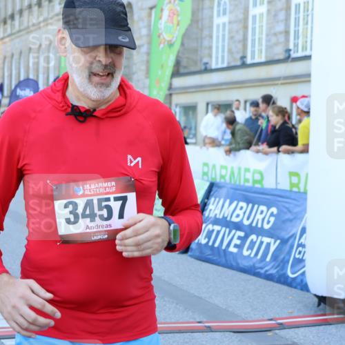 01.09.2024 - BARMER Alsterlauf Strokosch-Dieckow http://msf.ph/oto/6890970 01.09.2024 10:21:05 Ziel 3457, 3557 meine-sportfotos.de