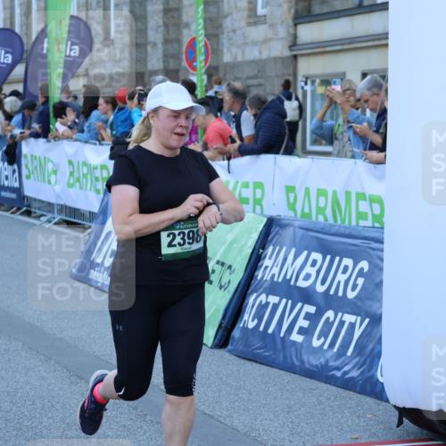 01.09.2024 - BARMER Alsterlauf Strokosch-Dieckow http://msf.ph/oto/6891002 01.09.2024 10:11:45 Ziel 2176, 2197, 2398, 2715, 3316, 3527, 3528, 3529, 3530, 3955, 4338, 4558, 4608, 4609, 4813, 5162, 8149 meine-sportfotos.de
