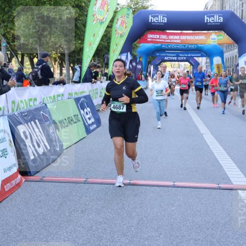 01.09.2024 - BARMER Alsterlauf Strokosch-Dieckow http://msf.ph/oto/6891035 01.09.2024 10:11:58 Ziel 2197, 2206, 2244, 2674, 2689, 3223, 3323, 3367, 3528, 3687, 4171, 4428, 4687, 4926, 4936, 5144 meine-sportfotos.de
