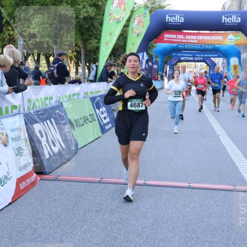 01.09.2024 - BARMER Alsterlauf Strokosch-Dieckow http://msf.ph/oto/6891037 01.09.2024 10:11:59 Ziel 2206, 2244, 2674, 2689, 3223, 3323, 3367, 3687, 4171, 4428, 4687, 4926, 4936, 5144 meine-sportfotos.de