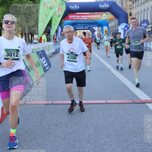 01.09.2024 - BARMER Alsterlauf Strokosch-Dieckow http://msf.ph/oto/6891038 01.09.2024 10:21:27 Ziel 3012, 3281, 3282, 3347, 3360, 4144, 4309, 4445, 4551 meine-sportfotos.de