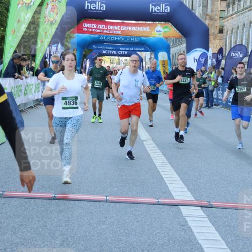 01.09.2024 - BARMER Alsterlauf Strokosch-Dieckow http://msf.ph/oto/6891042 01.09.2024 10:12:00 Ziel 2206, 2244, 2674, 2689, 3223, 3323, 3367, 3687, 4171, 4428, 4687, 4926, 4936 meine-sportfotos.de