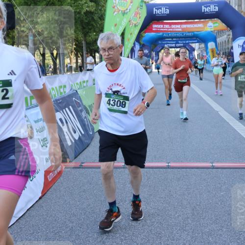 01.09.2024 - BARMER Alsterlauf Strokosch-Dieckow http://msf.ph/oto/6891043 01.09.2024 10:21:28 Ziel 3012, 3281, 3282, 3360, 4144, 4309, 4445, 4551 meine-sportfotos.de
