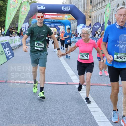 01.09.2024 - BARMER Alsterlauf Strokosch-Dieckow http://msf.ph/oto/6891058 01.09.2024 10:12:06 Ziel 2206, 2244, 2674, 2689, 3323, 3687, 3912, 4052, 4171, 4908, 4926, 5138, 8109 meine-sportfotos.de