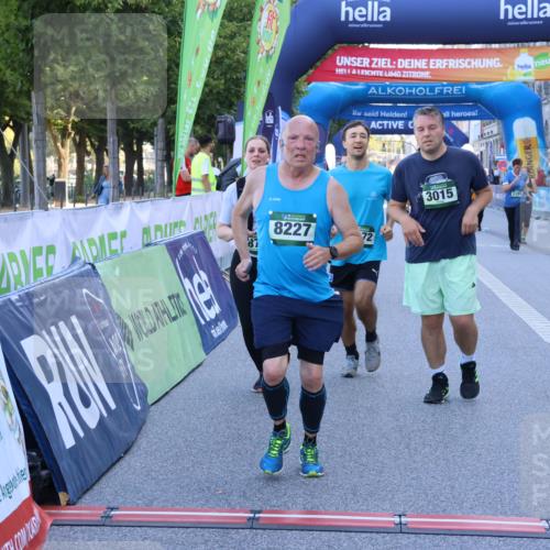 01.09.2024 - BARMER Alsterlauf Strokosch-Dieckow http://msf.ph/oto/6891075 01.09.2024 10:21:48 Ziel 2287, 2288, 2346, 2571, 2573, 2797, 2872, 2873, 2938, 3015, 3491, 3913, 8227 meine-sportfotos.de