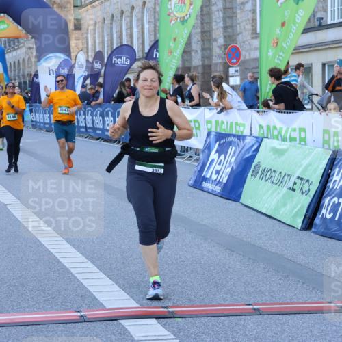 01.09.2024 - BARMER Alsterlauf Strokosch-Dieckow http://msf.ph/oto/6891104 01.09.2024 10:21:58 Ziel 2287, 3146, 3147, 3319, 3913, 4019, 8083 meine-sportfotos.de