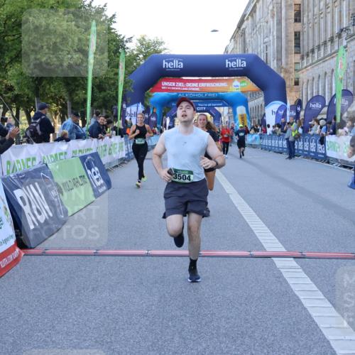 01.09.2024 - BARMER Alsterlauf Strokosch-Dieckow http://msf.ph/oto/6891109 01.09.2024 10:12:31 Ziel 2282, 2942, 3107, 3504, 3587, 3752, 3883, 3950, 4032, 4446, 5147 meine-sportfotos.de