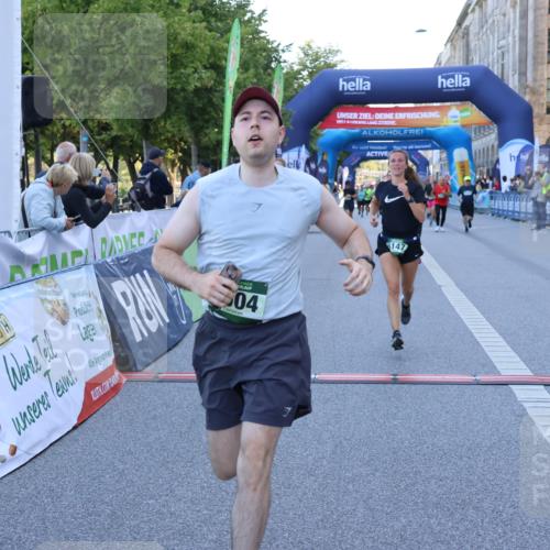 01.09.2024 - BARMER Alsterlauf Strokosch-Dieckow http://msf.ph/oto/6891112 01.09.2024 10:12:32 Ziel 2282, 2290, 2942, 3107, 3504, 3587, 3752, 3883, 3950, 4032, 4446, 5147 meine-sportfotos.de