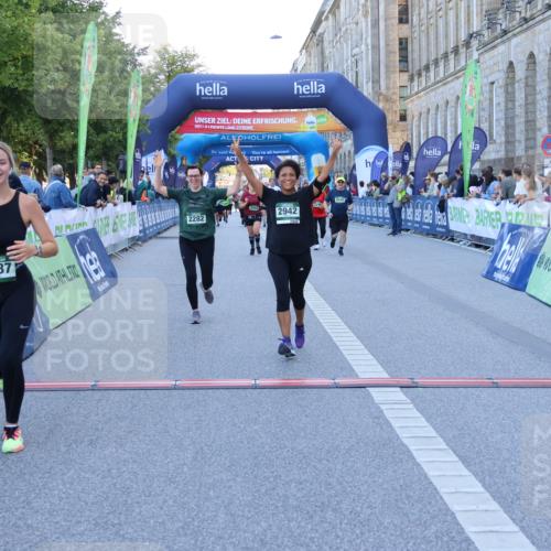 01.09.2024 - BARMER Alsterlauf Strokosch-Dieckow http://msf.ph/oto/6891125 01.09.2024 10:12:35 Ziel 2282, 2290, 2942, 3107, 3587, 3752, 3950, 4032, 4446, 5147 meine-sportfotos.de