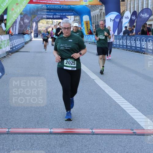 01.09.2024 - BARMER Alsterlauf Strokosch-Dieckow http://msf.ph/oto/6891128 01.09.2024 10:22:14 Ziel 2025, 2277, 2326, 2803, 3157, 3250, 3926, 4983, 8357 meine-sportfotos.de