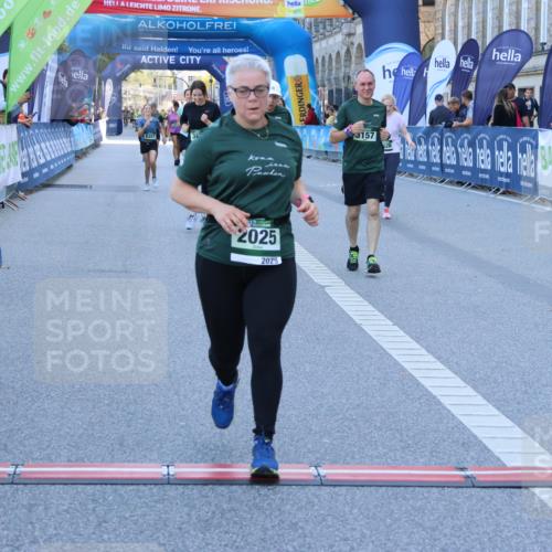 01.09.2024 - BARMER Alsterlauf Strokosch-Dieckow http://msf.ph/oto/6891130 01.09.2024 10:22:14 Ziel 2025, 2277, 2326, 2803, 3157, 3250, 3926, 4983, 8357 meine-sportfotos.de