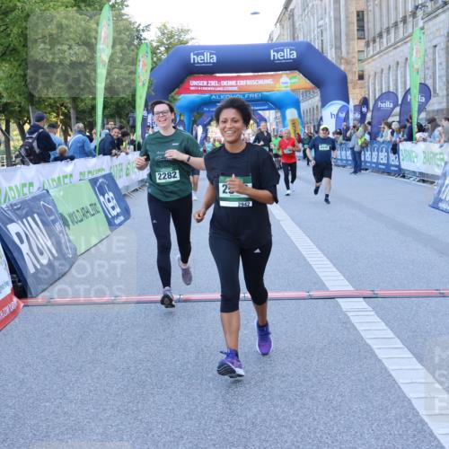 01.09.2024 - BARMER Alsterlauf Strokosch-Dieckow http://msf.ph/oto/6891133 01.09.2024 10:12:37 Ziel 2282, 2289, 2290, 2942, 3107, 3587, 3752, 3950, 4220, 4446, 5081, 5096, 5296, 8062 meine-sportfotos.de