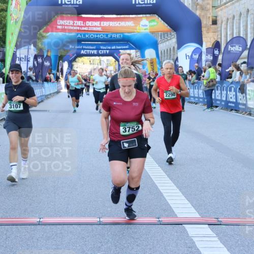 01.09.2024 - BARMER Alsterlauf Strokosch-Dieckow http://msf.ph/oto/6891142 01.09.2024 10:12:40 Ziel 2289, 2290, 3107, 3752, 3950, 4220, 4446, 4665, 4771, 4945, 5081, 5096, 5111, 5296, 8062 meine-sportfotos.de
