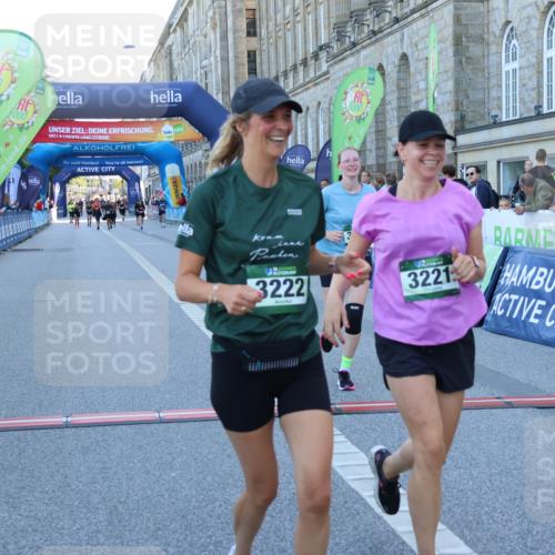 01.09.2024 - BARMER Alsterlauf Strokosch-Dieckow http://msf.ph/oto/6891180 01.09.2024 10:22:31 Ziel 3210, 3221, 3222, 3300, 3925 meine-sportfotos.de