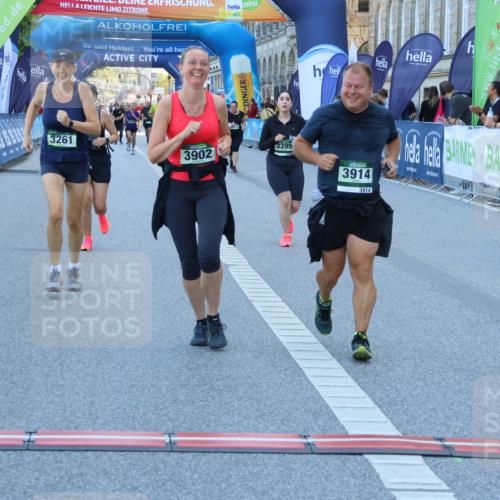 01.09.2024 - BARMER Alsterlauf Strokosch-Dieckow http://msf.ph/oto/6891196 01.09.2024 10:22:54 Ziel 2247, 3261, 3395, 3902, 3914, 4385, 4632, 4651, 5036 meine-sportfotos.de