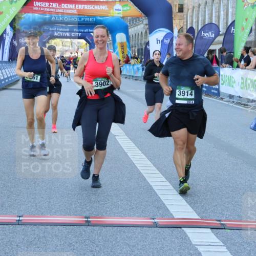 01.09.2024 - BARMER Alsterlauf Strokosch-Dieckow http://msf.ph/oto/6891198 01.09.2024 10:22:54 Ziel 2247, 3261, 3395, 3902, 3914, 4385, 4632, 4651, 5036 meine-sportfotos.de