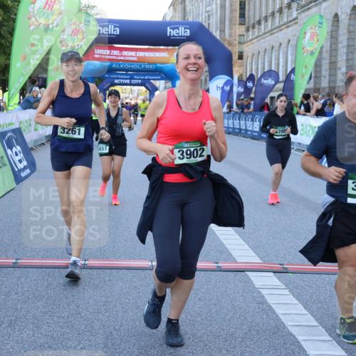 01.09.2024 - BARMER Alsterlauf Strokosch-Dieckow http://msf.ph/oto/6891207 01.09.2024 10:22:56 Ziel 2072, 2073, 3261, 3395, 3902, 3914, 4385, 4632, 4651, 4927, 4928, 5036 meine-sportfotos.de