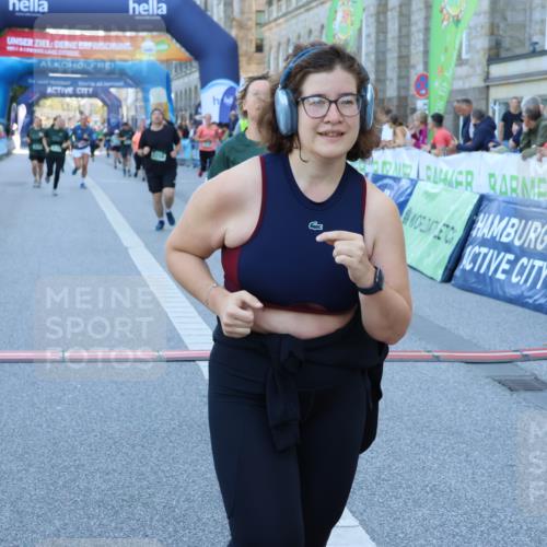 01.09.2024 - BARMER Alsterlauf Strokosch-Dieckow http://msf.ph/oto/6891212 01.09.2024 10:13:03 Ziel 2259, 3195, 3196, 3742, 3909, 3992, 4127, 4133, 4145, 4214, 4225, 4244, 4582, 4989 meine-sportfotos.de