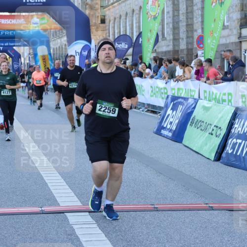 01.09.2024 - BARMER Alsterlauf Strokosch-Dieckow http://msf.ph/oto/6891220 01.09.2024 10:13:06 Ziel 2259, 3195, 3196, 3276, 3742, 3909, 4127, 4145, 4214, 4244, 4582, 4603 meine-sportfotos.de