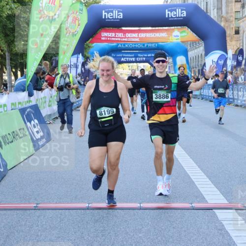 01.09.2024 - BARMER Alsterlauf Strokosch-Dieckow http://msf.ph/oto/6891264 01.09.2024 10:13:21 Ziel 2786, 2838, 2839, 3239, 3562, 3619, 3728, 3886, 3994, 4184, 4825, 5042, 8199, 8289, 8290 meine-sportfotos.de