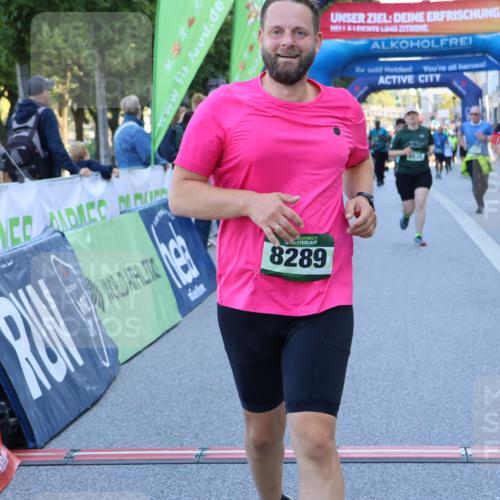 01.09.2024 - BARMER Alsterlauf Strokosch-Dieckow http://msf.ph/oto/6891273 01.09.2024 10:13:29 Ziel 2163, 2165, 2420, 2830, 2838, 2839, 3621, 3728, 4825, 4937, 8289 meine-sportfotos.de