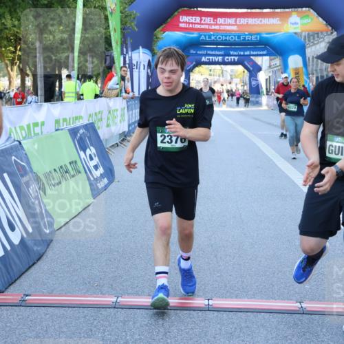 01.09.2024 - BARMER Alsterlauf Strokosch-Dieckow http://msf.ph/oto/6891276 01.09.2024 10:23:21 Ziel 2376, 2635, 2645, 2799, 2800, 3408, 3840, 4456, 5032, 8320 meine-sportfotos.de